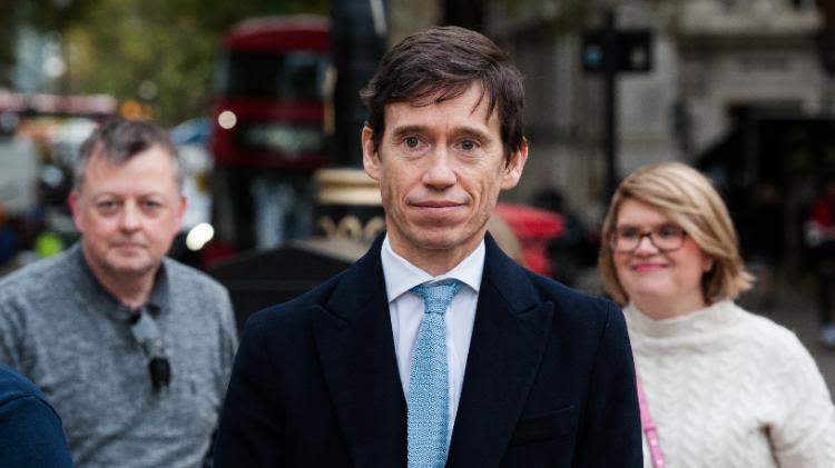 Rory Stewart Quits London Mayor Race As COVID 19 Makes Campaigning rory-stewart-quits-london-mayor-race-as-covid-19-makes-campaigning
