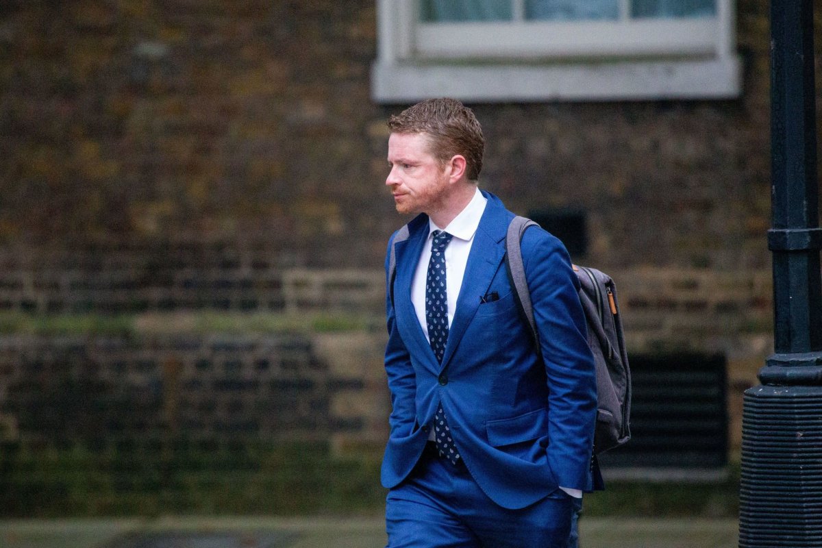 Starmer Faces Renewed Pressure To Remove Chief Of Staff Over Mandelson Affair