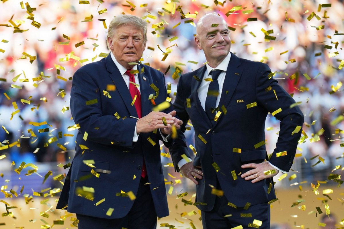 Government "Strongly Supports" UEFA Threat To Boycott World Cup Over FIFA Sell Off Plan