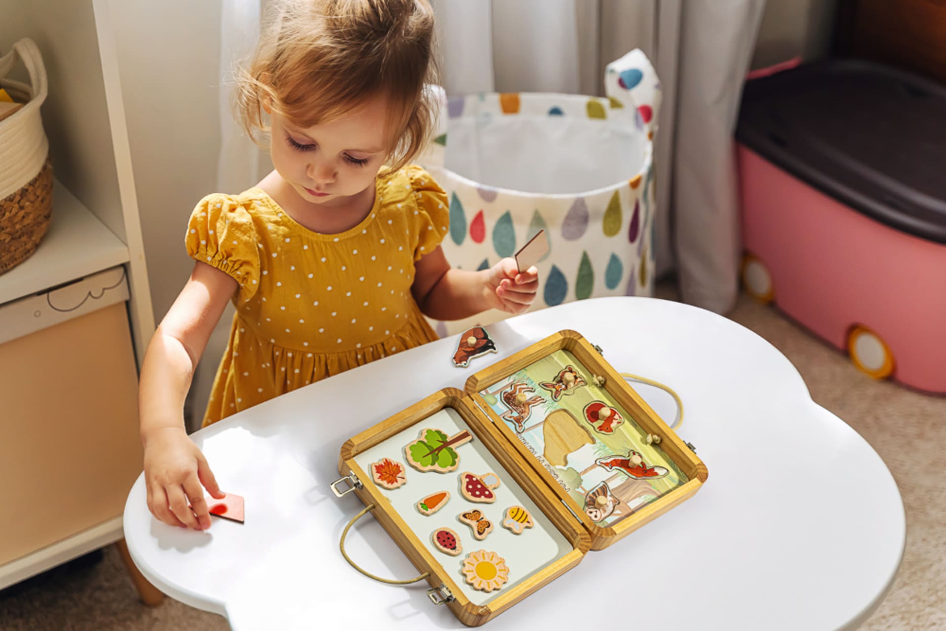 Toy product lifestyle composite