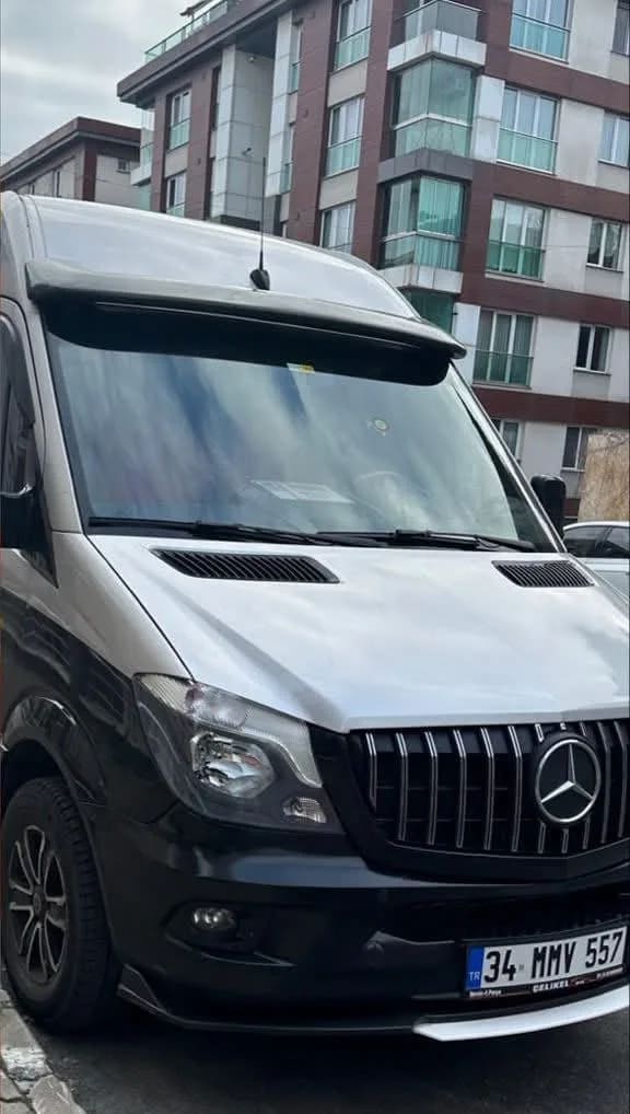 Group Transfer Istanbul Airport — Minivan & Minibus from €85 | ShuttleVIP