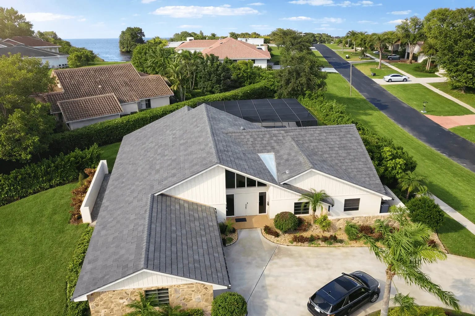 Roofing project in Lantana