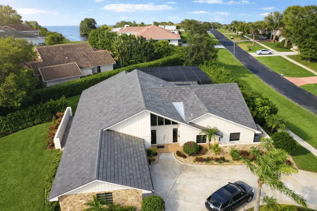 Asphalt Shingle Roof Replacement in Pompano Beach — photo 1