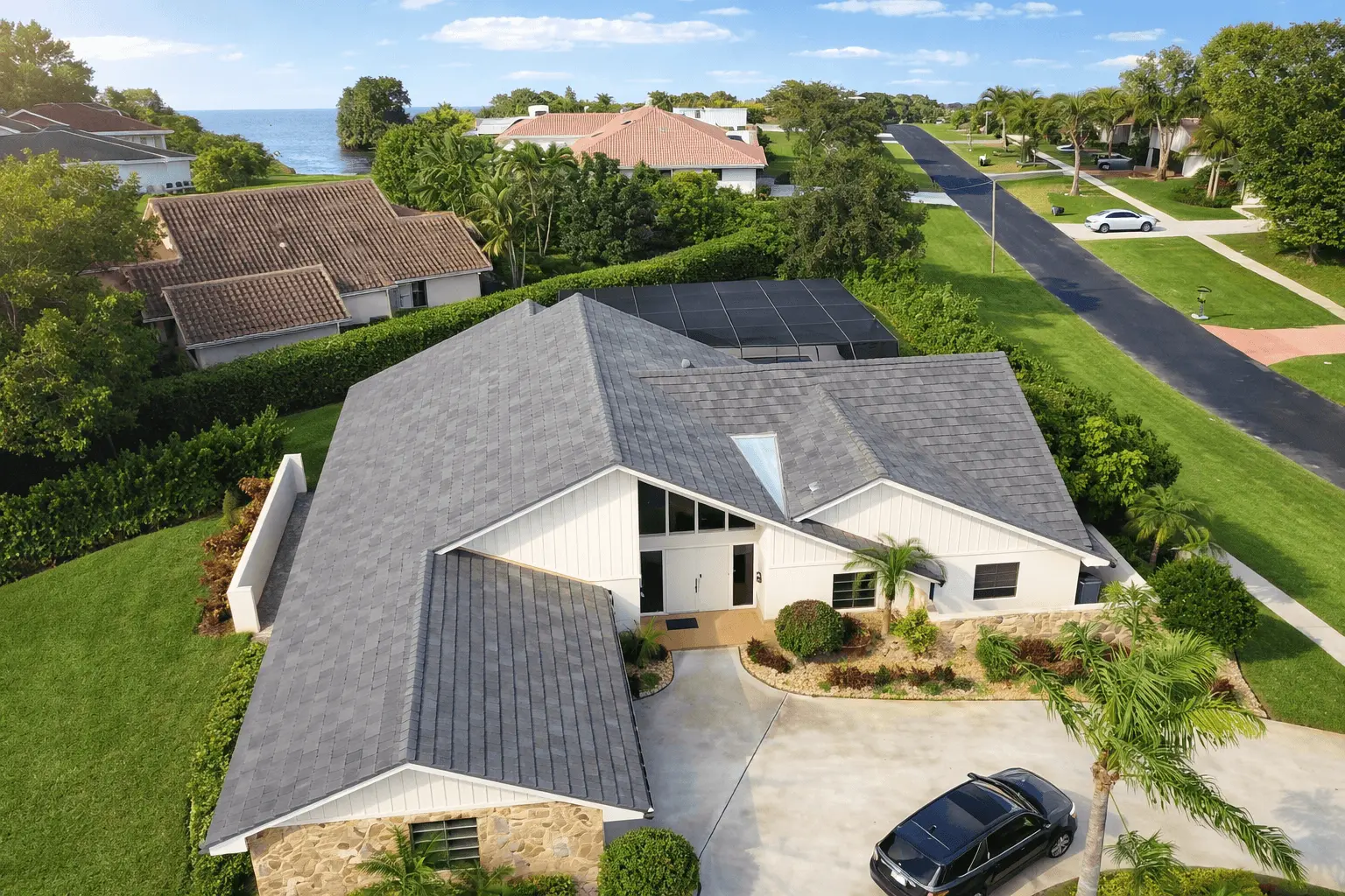 Residential roofing contractor South Florida — Lionz Roofing