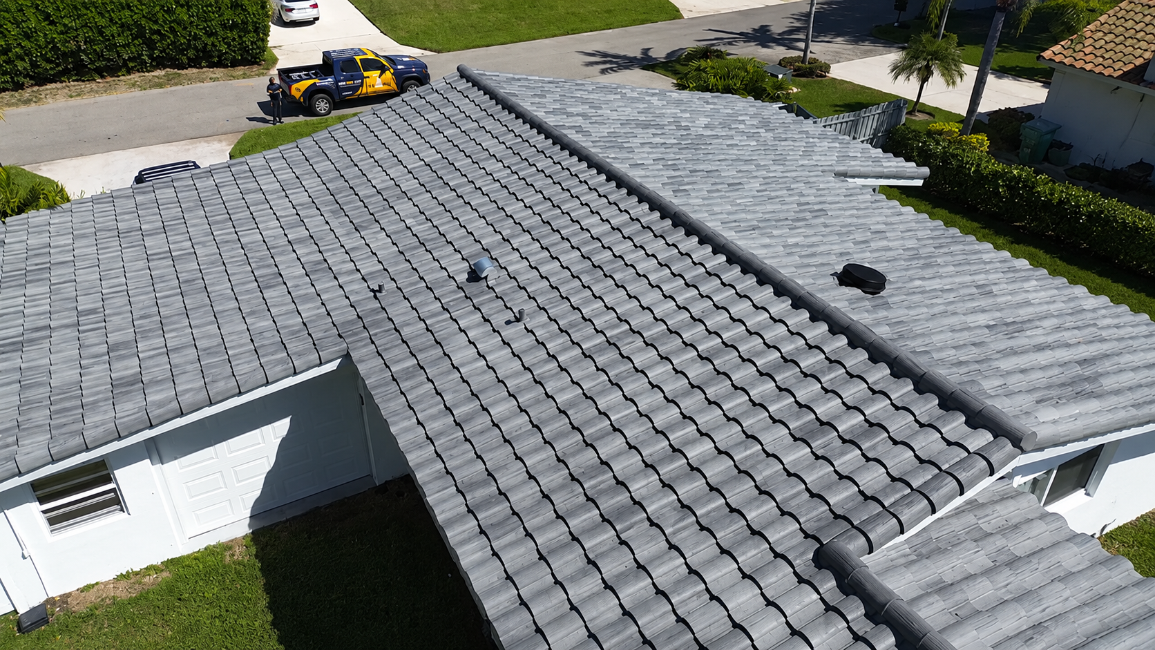 Tile roofing contractor South Florida — Lionz Roofing