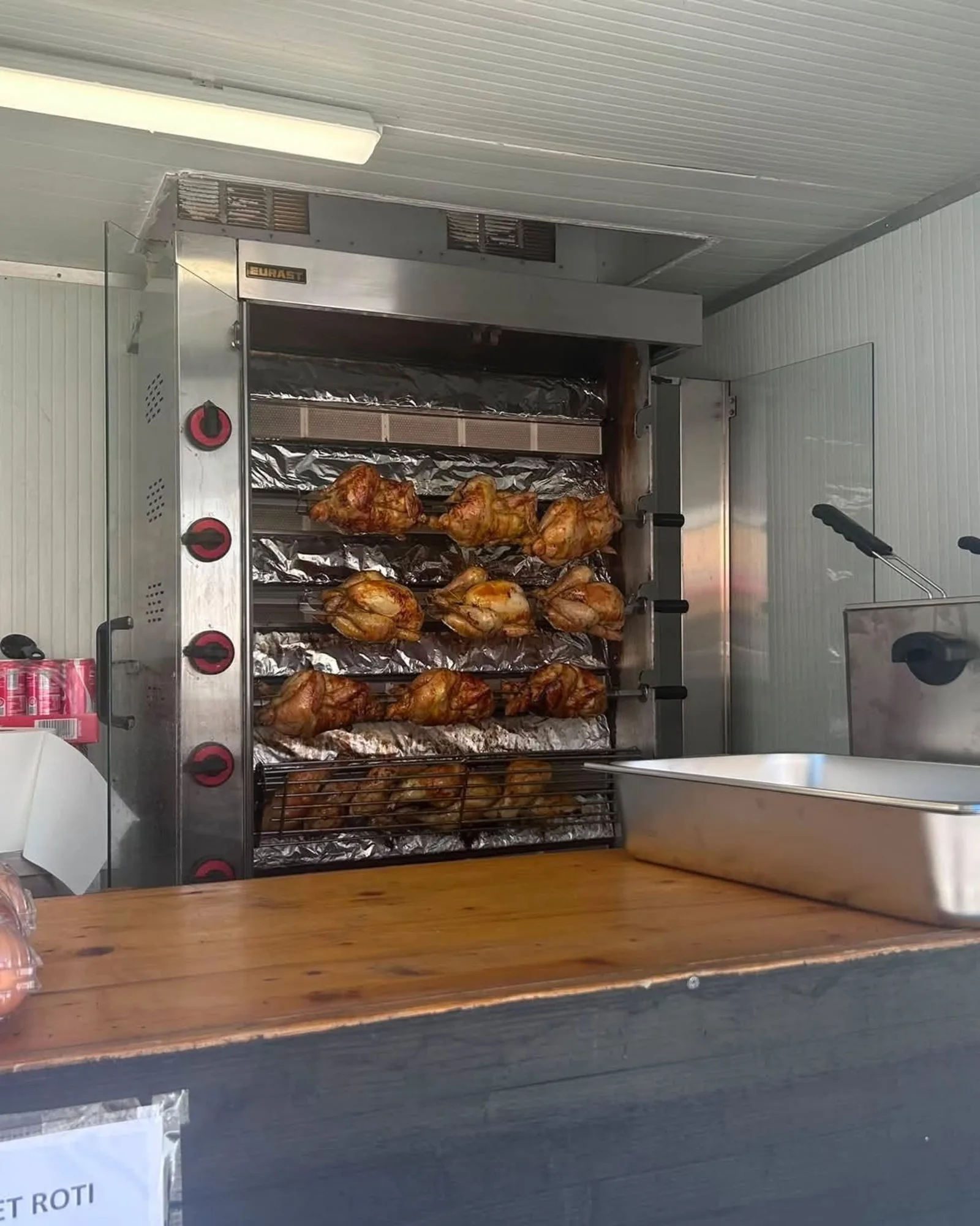 Le poulailler heureux rôtisserie