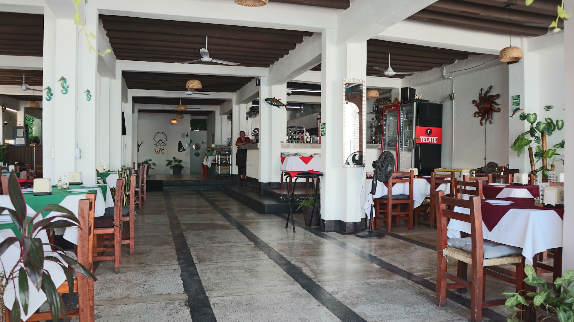 Santos Mariscos 2