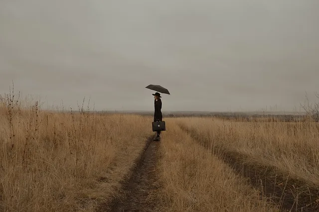 Navigating the Winter Blues: Understanding and Overcoming Seasonal Affective Disorder (SAD)