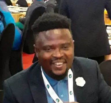 Zandi Ngalo