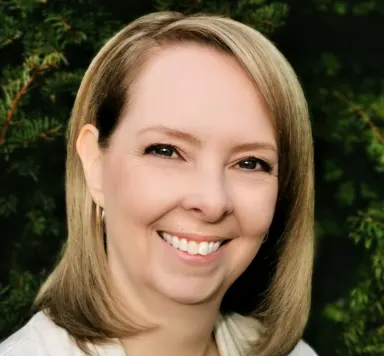 Cassandra DesJardine