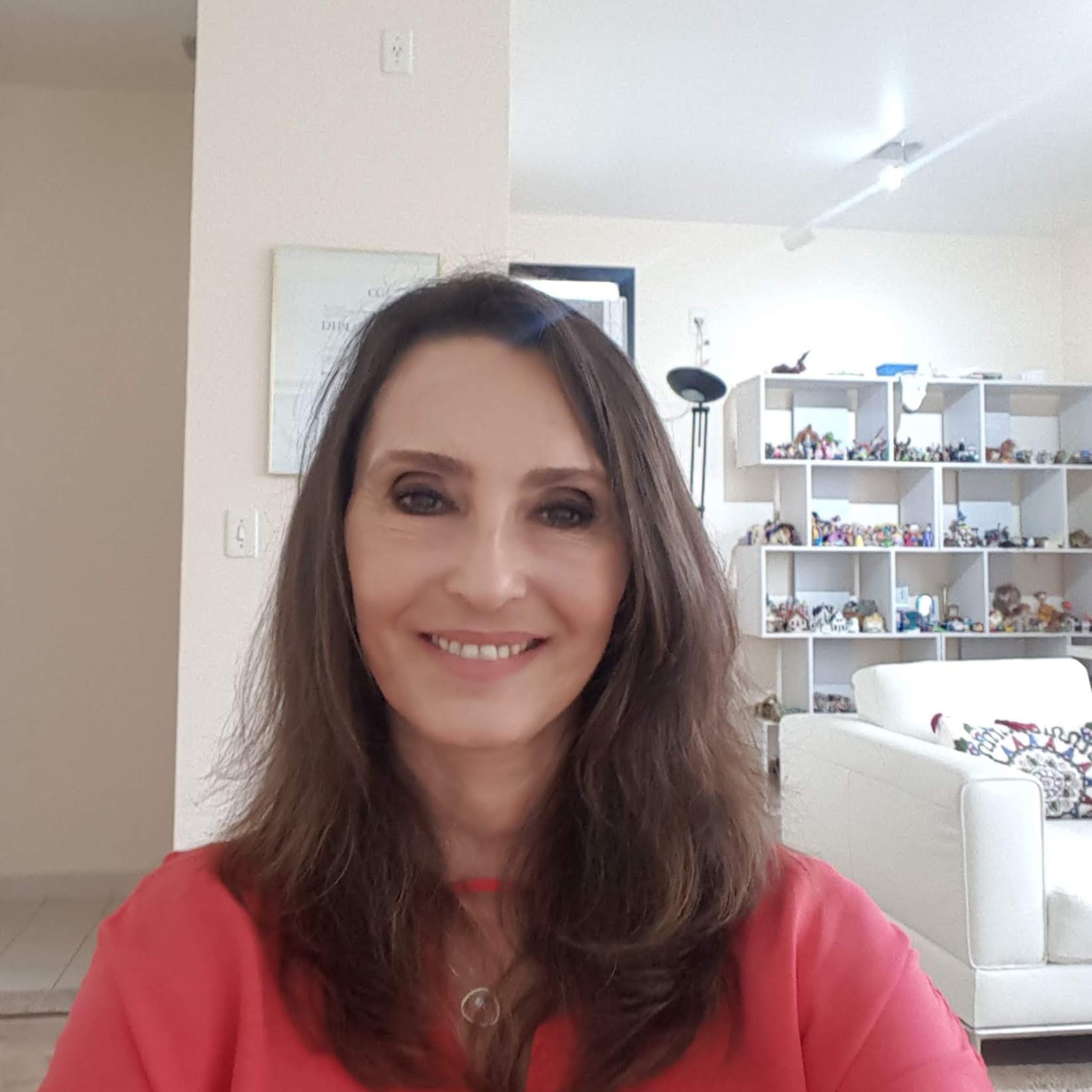 Solange Bertolotto Schneider -  online and face-to-face  Psychotherapy