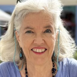 Suzanne Leighton