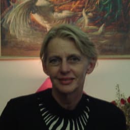 Cathy Karassellos