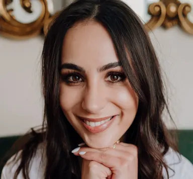 Eirini Koukouzellis (RealTalkWithRini)