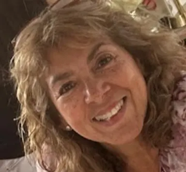 Gina Lee