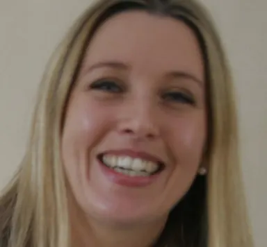 Lesley Wood Consani