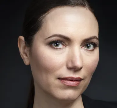 Rebecca Kinton