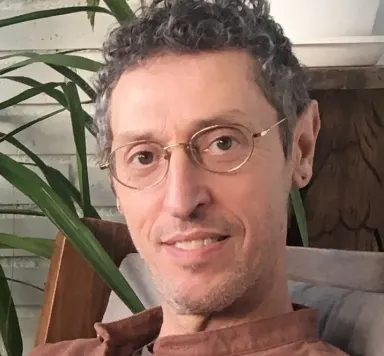 Carlos Molina