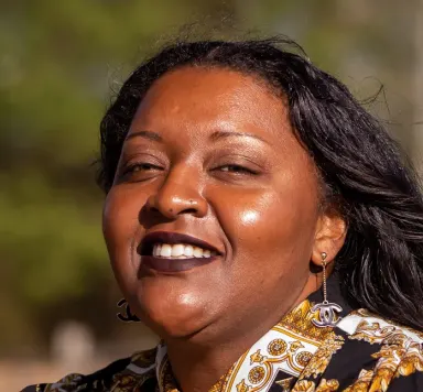 Lontonia Bryant