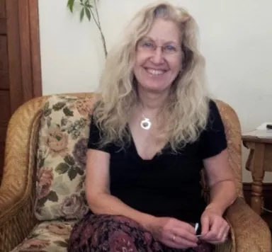 Glori R. Zeltzer