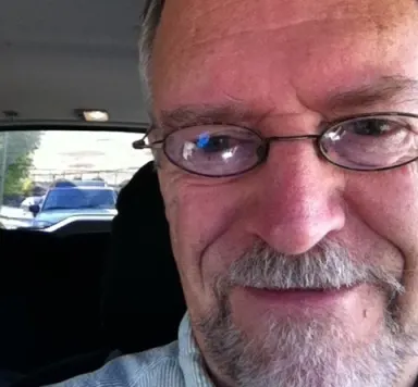 Lee Embrey