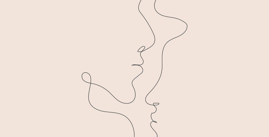 Line art illustration of two abstract human faces symbolizing connection and understanding in psychotherapy training.