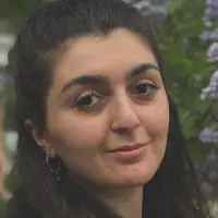 RozaAghajanyanproviding services inMoscow