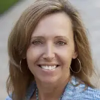 SloaneFabricius, LMFT, LPCCproviding services inWestlake Village