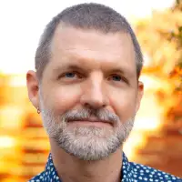 MatthewHolleyproviding services inSan Diego