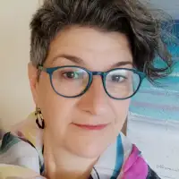 BeverleyDickmanproviding services inCape Town