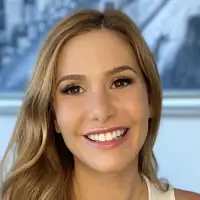 GiuliaFioreproviding services inSydney