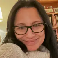 MariaEspositoproviding services inToronto