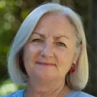 ShiraleeMcDonaldproviding services inCape Town