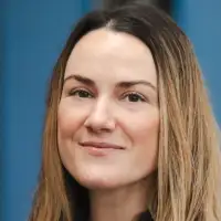 LaurenKramlproviding services inAmsterdam