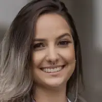 LeticiaRibeiroproviding services inDuque De Caxias