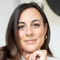 NicolePresuttiproviding services inStoney Creek