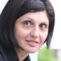 VarduhiTorosyanproviding services inYerevan