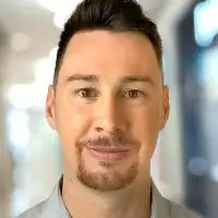 GlynHupaloproviding services inSydney