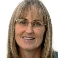 MelZajkowskiproviding services inTauranga