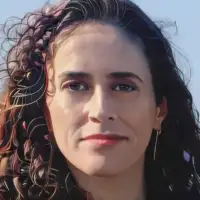 Maria GabrielaPeixotoproviding services inRio de Janeiro