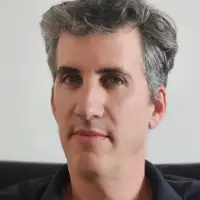 AlonYaffeproviding services inTel Aviv