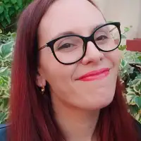 RebeccaCassar Allenproviding services inSan Pawl il-Baħar