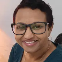 LuxmiDanharryproviding services inPamplemousses