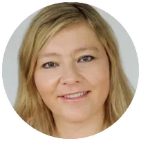 Bilingual psychotherapist specializing in marriage and couples counselling, offering support in Munich for relationship challenges.