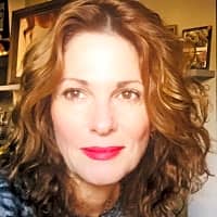 I offer private therapy in Portuguese, Greek, and English, available in-person or through teletherapy. I assist couples, and individuals dealing with life transitions, maladaptive behaviours, psychological distress, and menopause coaching, empowering clients to identify and pursue their personal life goals.