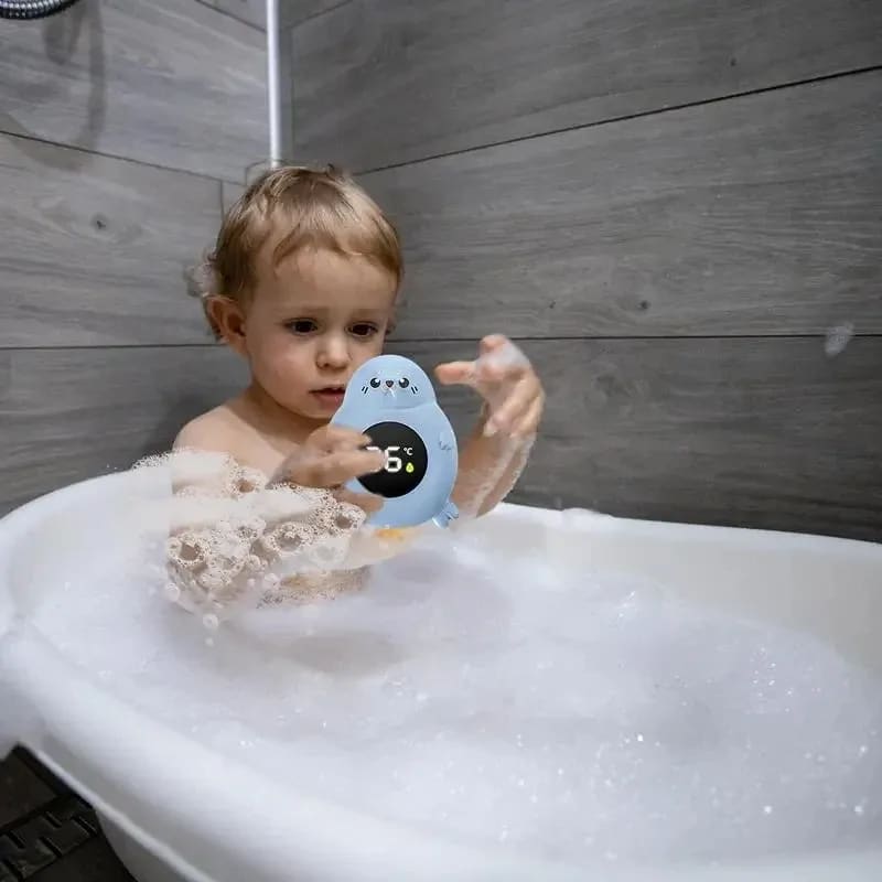 Termômetro Digital para Banho de Bebê com Alerta de Temperatura e Design Divertido de Bichinho TinySteps 3