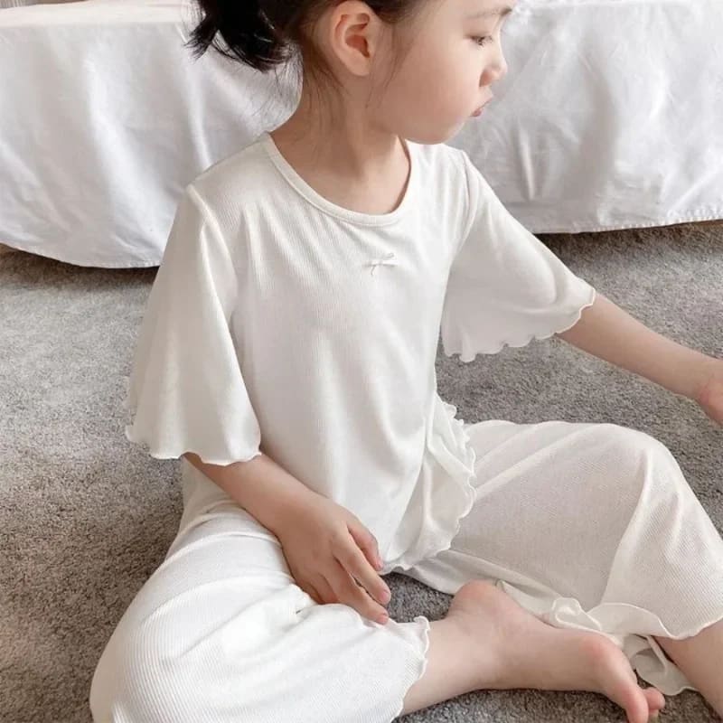 Conjunto Verão Infantil Menina TinySteps: Blusa Manga Curta e Shorts Confortáveis para Brincadeiras 2