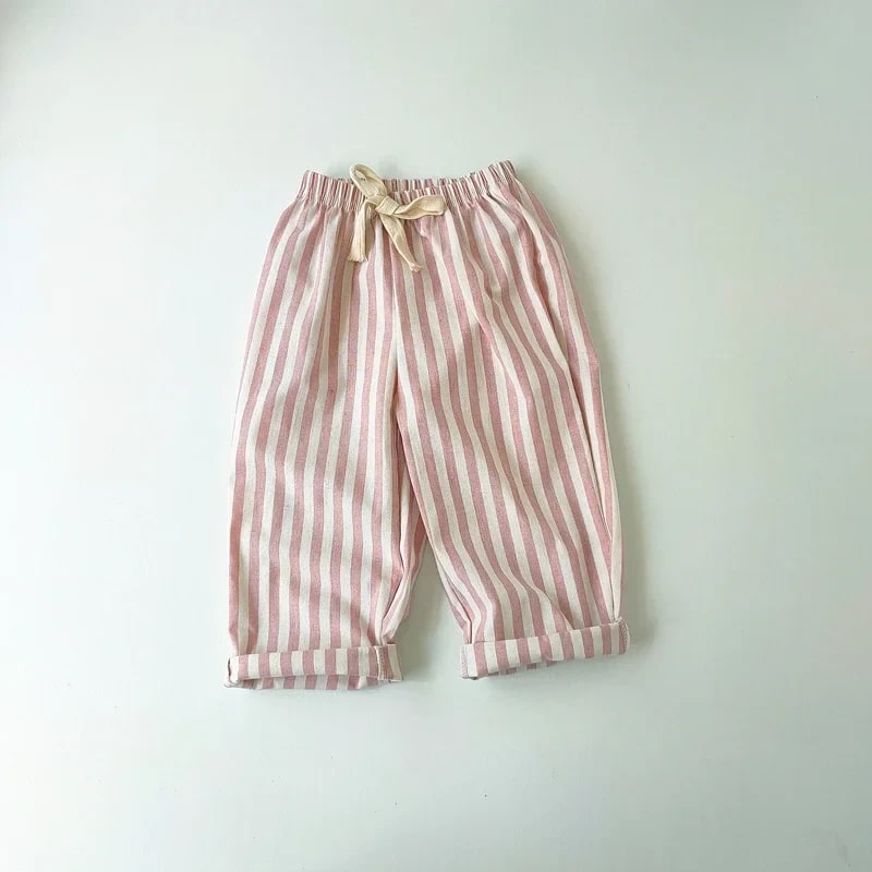 Calça Infantil Harém Listrada TinySteps: Conforto e Estilo Vintage para Meninos e Meninas 4