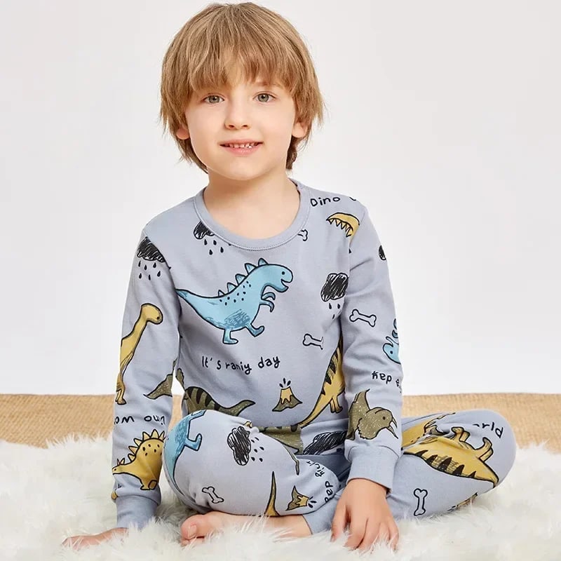 Pijama Infantil Dinossauro Verde TinySteps: Conforto Jurássico para Noites de Aventura e Sonhos 3