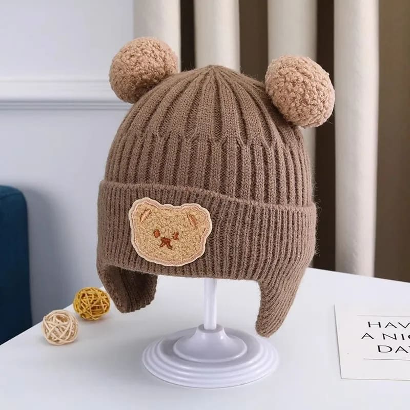 Chapéu Infantil de Lã Urso TinySteps: Proteção Quentinha e Fofa para Bebês no Inverno 8